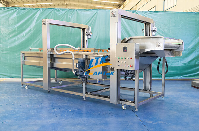 Bubble Cleaning Machine