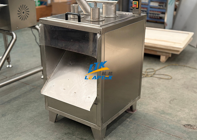Downward-Pressure-Slicing-Machine05