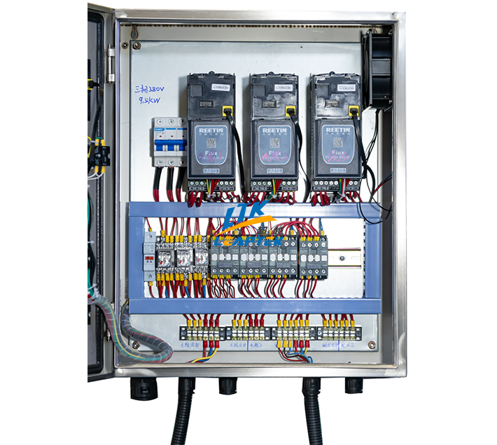 Centrifugal-Dehydration-and-Deoiling-Machine03